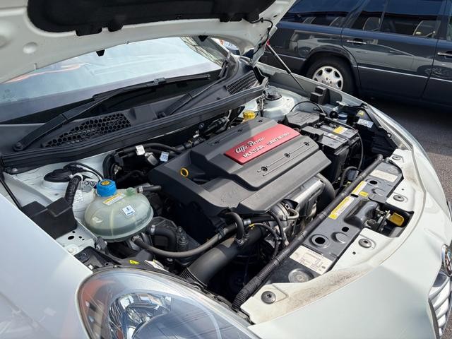 9571145A30260801W00110.jpg