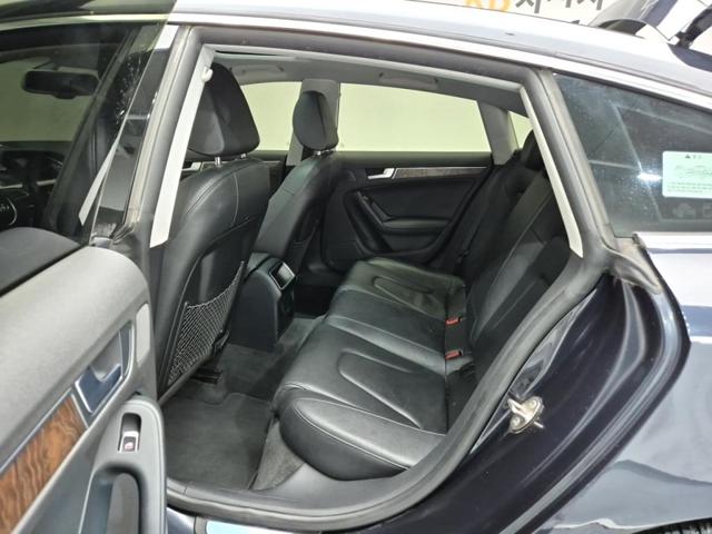 4071000072R12.jpg