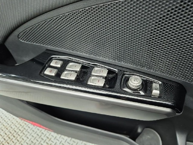 6071001485R18.jpg
