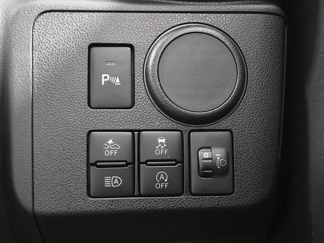 2506288A30260731W00618.jpg
