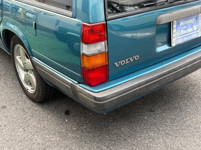 9571870A30260801W00516.jpg