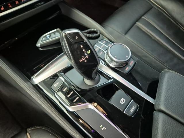 5081500571R8.jpg
