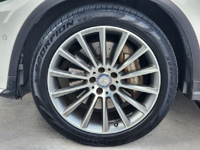 daf63dc2f4562ab341a81713386cfacd.jpeg
