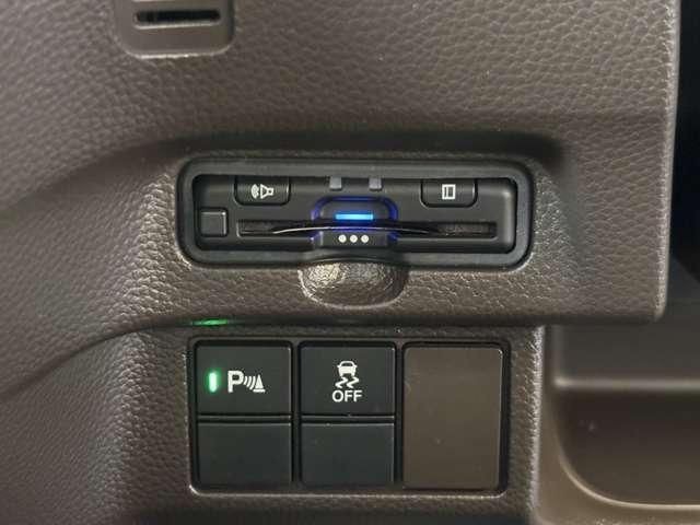 c0fc3b86fcdb21cda06a7b1f3bae8edf.jpg