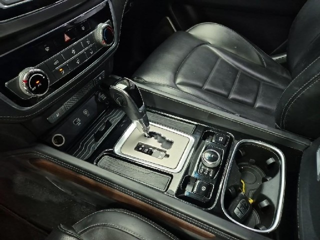 6071000306R8.jpg