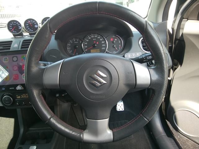 1020002A30260825W00112.jpg