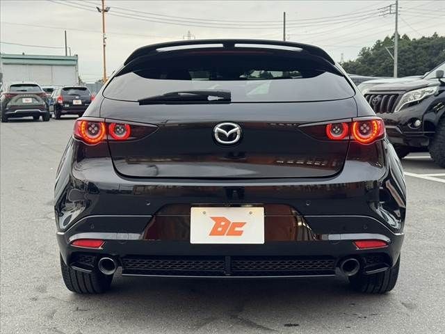 009786e055cc8aca298fffe7933f58eb.jpg