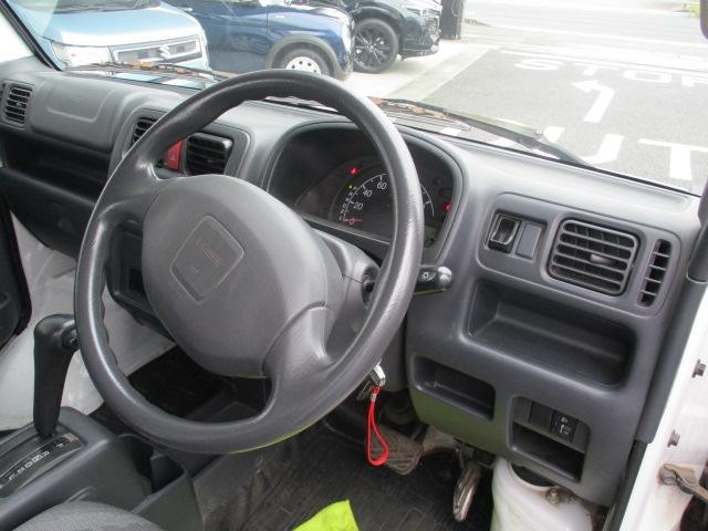0402359A30260913W00117.jpg