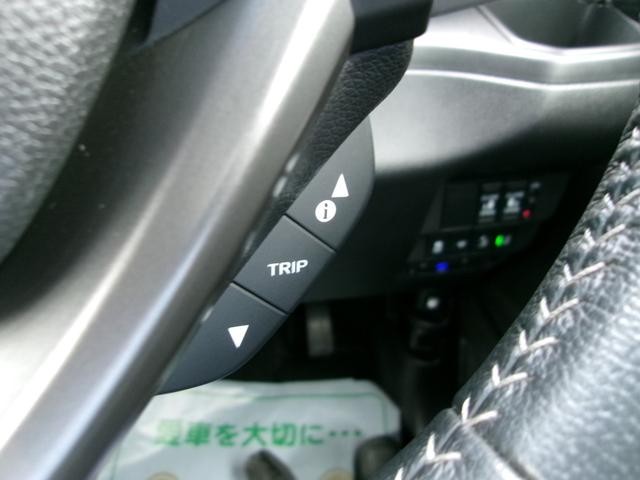0400014A30260926W00116.jpg