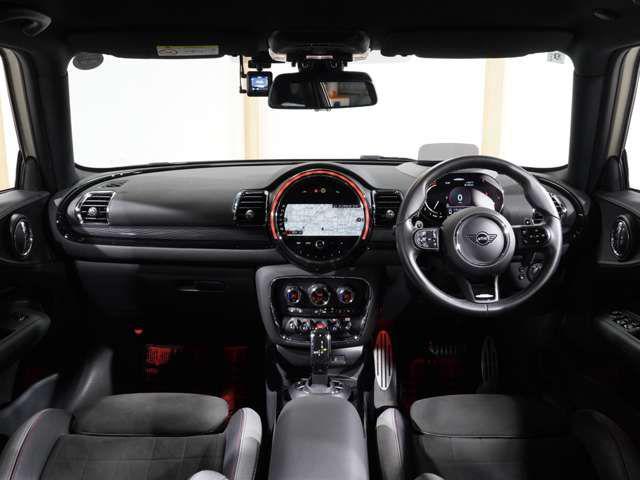76db4bf2857fba43a1054a5ea8c527de.jpg