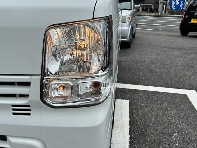 1000630A30260707W00118.jpg