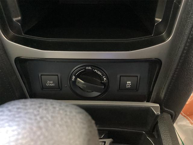 0710232A30260702W00206.jpg