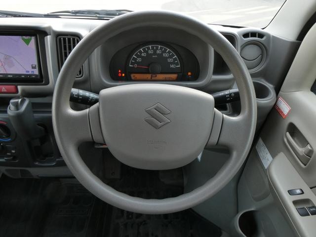 0940087A30260619W00210.jpg