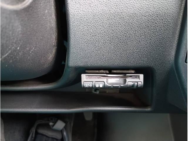 0704236A30251020W00107.jpg