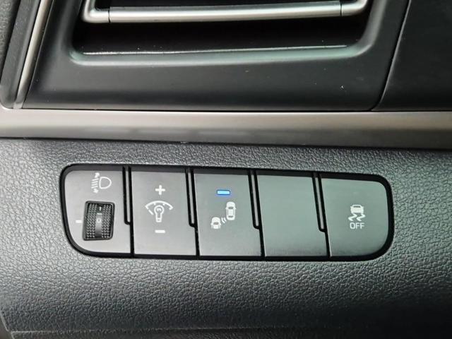 5111000667R16.jpg