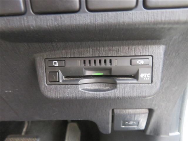 e22a5fc68da84cc98c90bf6a2994bf0d.jpg