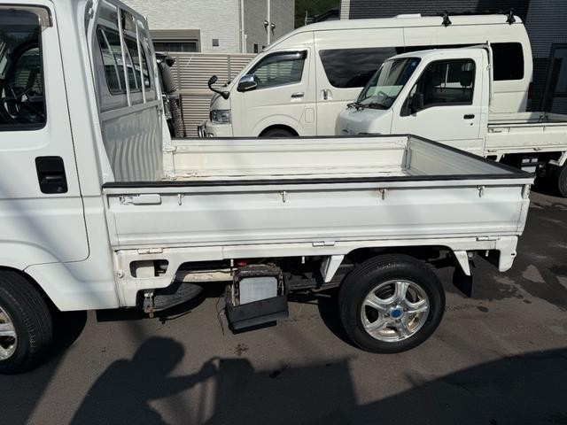 0801950A30260924W00214.jpg