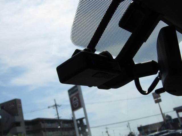 0701785A30260809W00114.jpg
