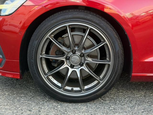 0209165A30261018W00117.jpg