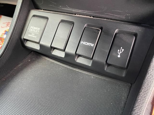 0505203A30261015W00112.jpg