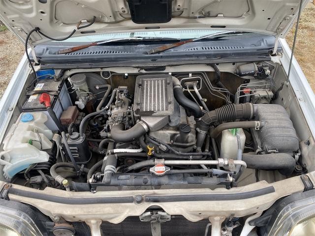 0720341A30260906W00114.jpg