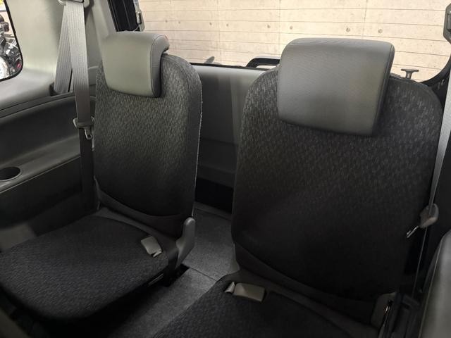 0703723A30260823W00219.jpg