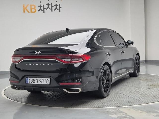 6051000738R3.jpg