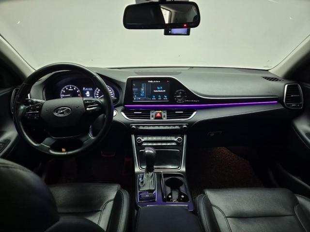 6051000738R7.jpg