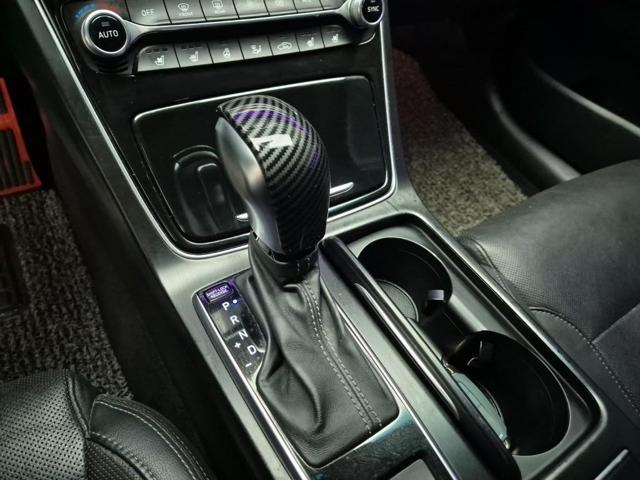 6051000738R8.jpg