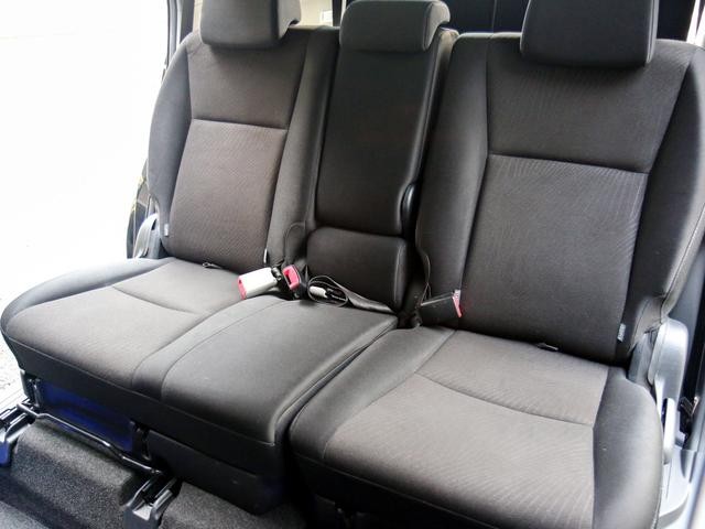 9800166A30261021W00111.jpg