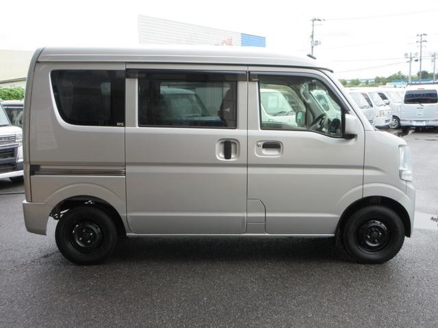 0910075A30260911W00106.jpg