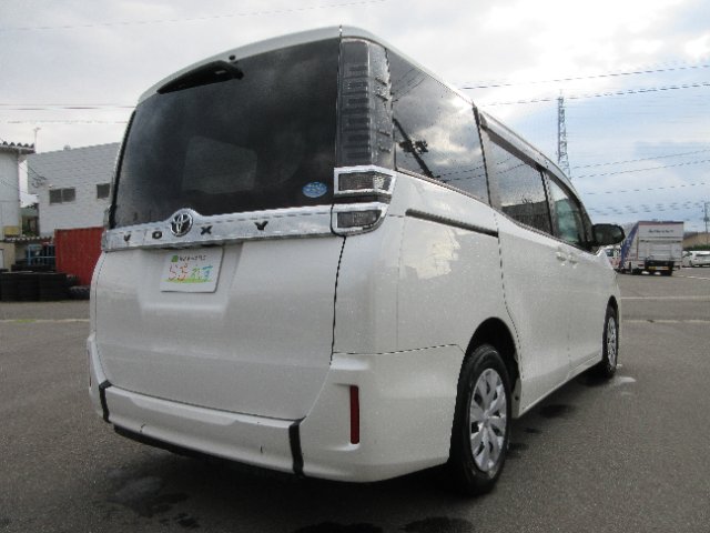 b8690cb9e810e87378479c11faedb96a.jpg
