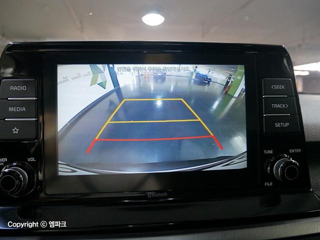 3081002125R16.jpg