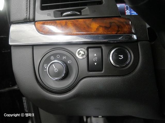 3081000558R16.jpg