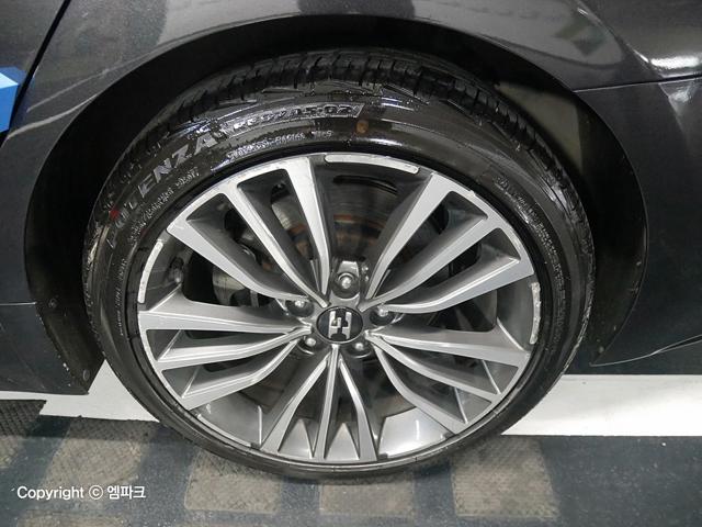 3071001825R19.jpg