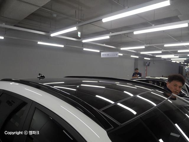 3061500870R18.jpg
