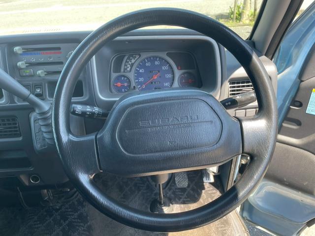 0804778A30260701W00102.jpg