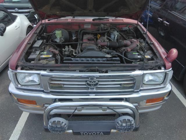 1002907A30260905W00105.jpg
