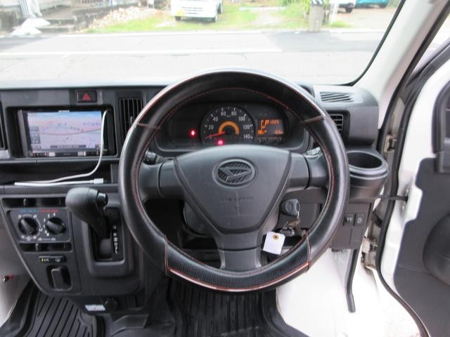 0200185A30261021W00115.jpg