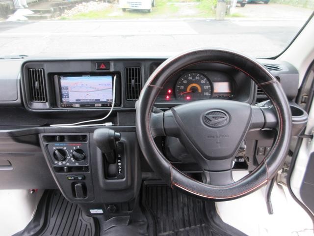 0200185A30261021W00116.jpg