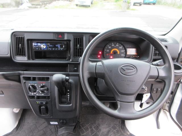 0200185A30261023W00116.jpg