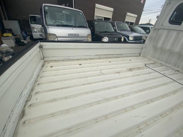 0700516A30260604W00416.jpg