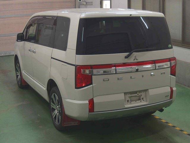 05.jpg