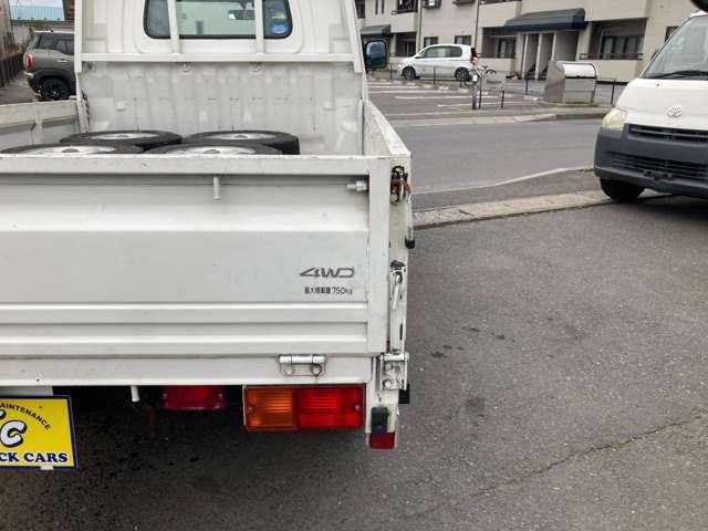 415ee5f710dae142cae014ceddc114e5.jpg