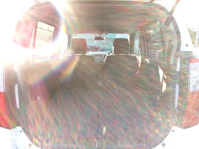 0208874A30261010W00216.jpg