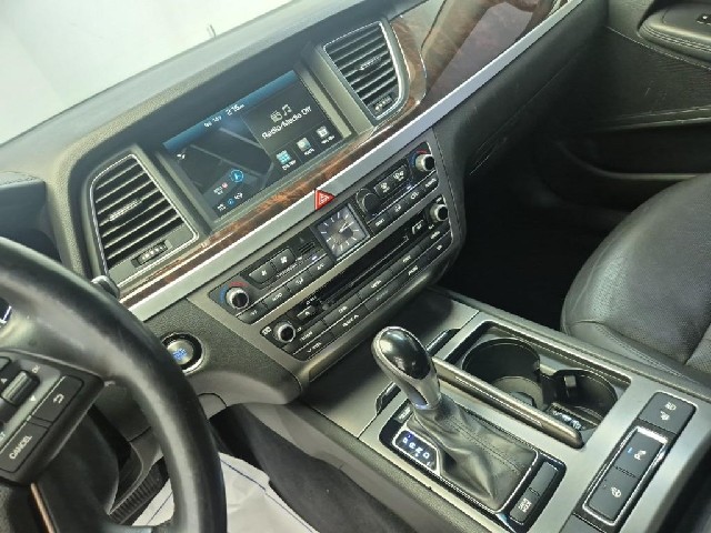6081000776R10.jpg