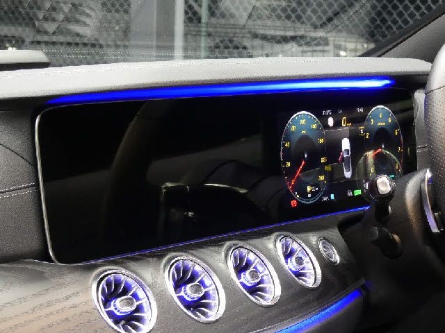 4fa8d7155312421ed230f769b6e80552.jpg