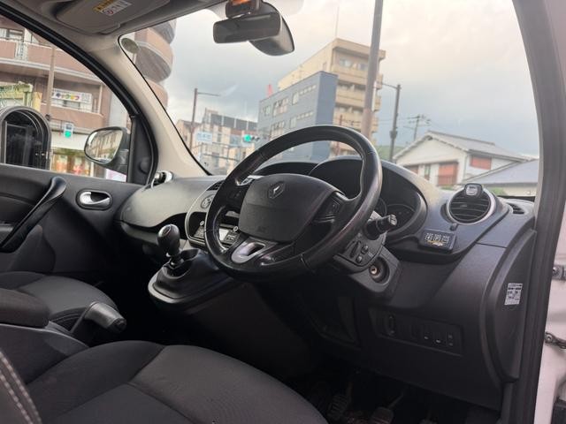 0707266A30261019W00316.jpg