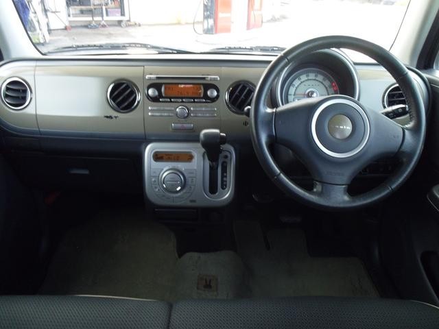 0840579A30260828W00116.jpg