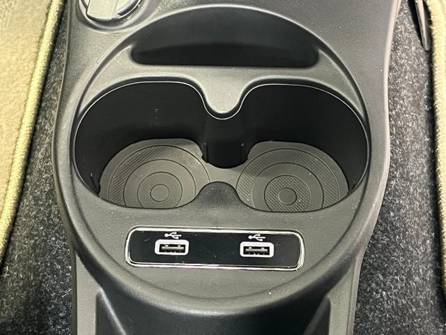 0900204A30260910W00215.jpg